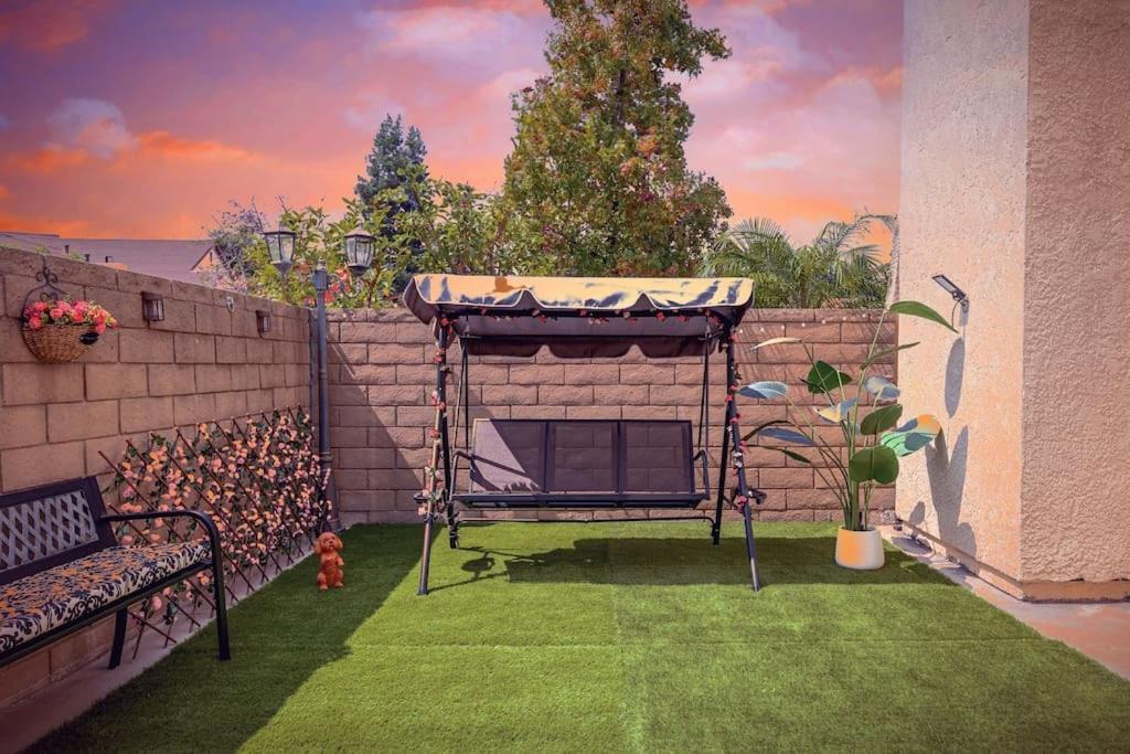 La Sunny House Beautiful Yard 7 Rooms 4 Bathrooms Near Disneyland & Hollywood & Downtown 하시엔다 하이츠 외부 사진